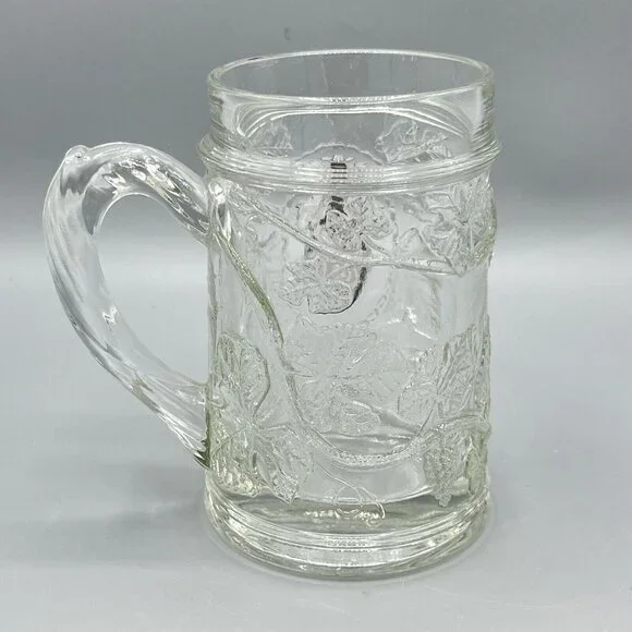 Beck's Beer Logo Handled Textured Glass Heavy 10oz Beer Mug Germany - Picture 3 of 5